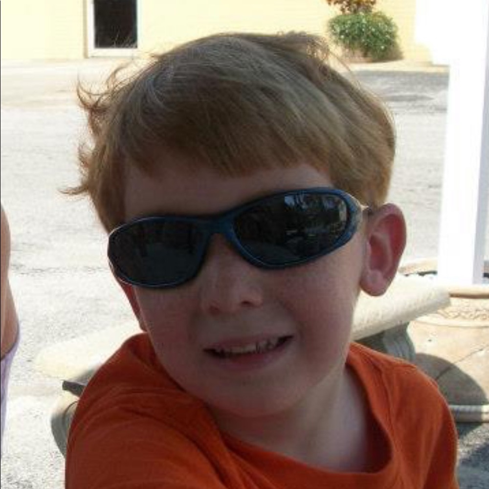 Meet your Posher, Ansley